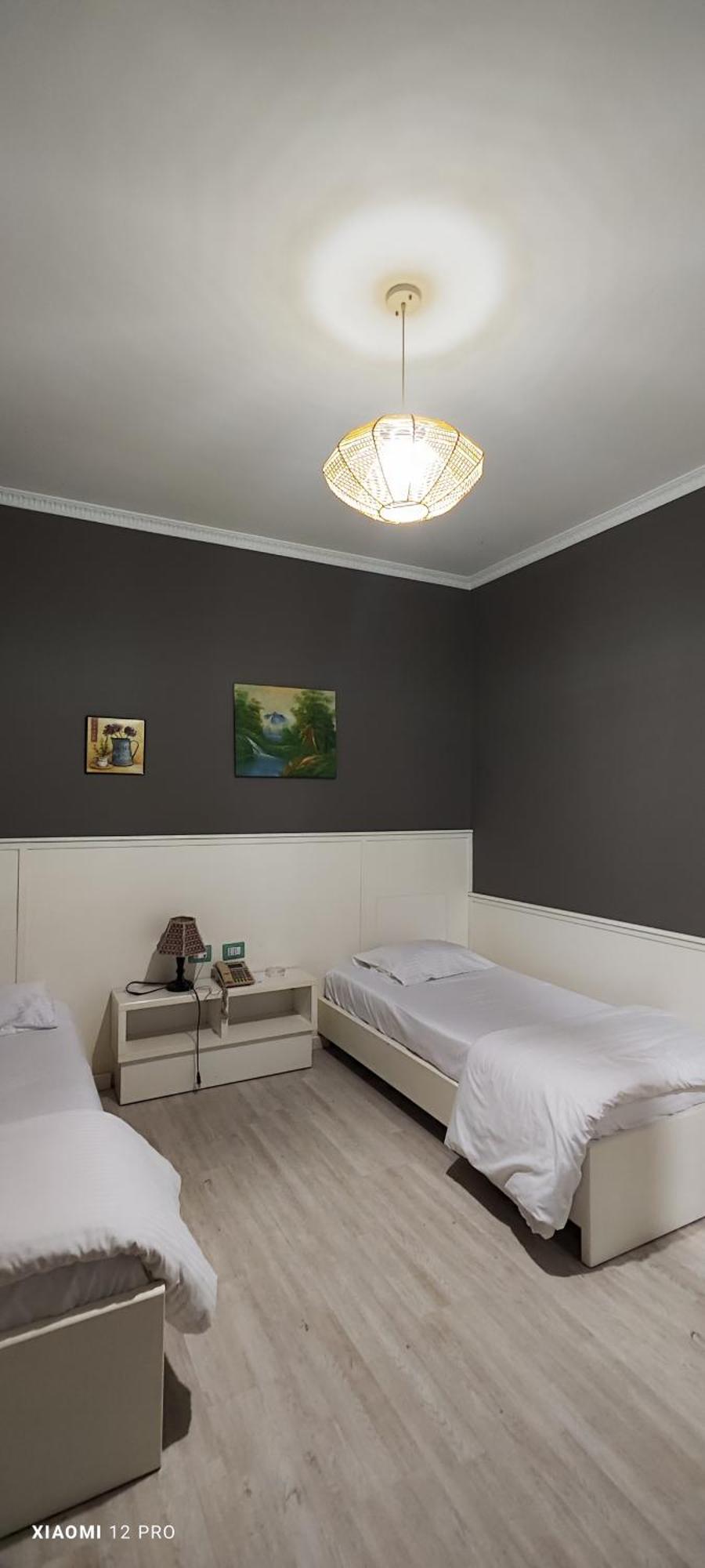 Hotel Kastria Тирана Экстерьер фото